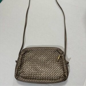 Vintage Ganson Pewter Metallic Woven Leather Crossbody Bag 90s